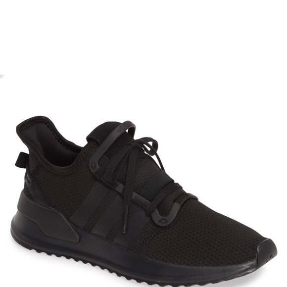 adidas Shoes - Adidas U Path Run Shoes